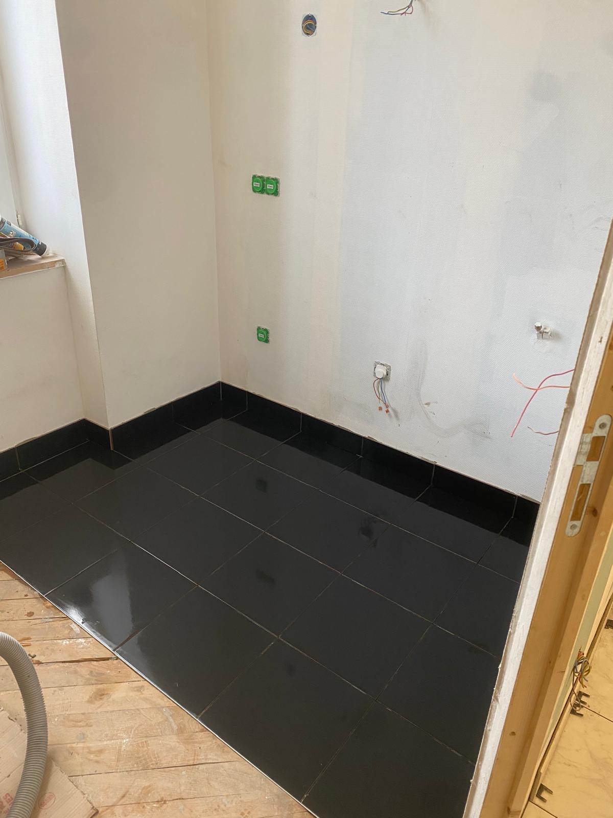 0ee9d5d2 0c4c 4bc1 9a08 0aca45c8efe5